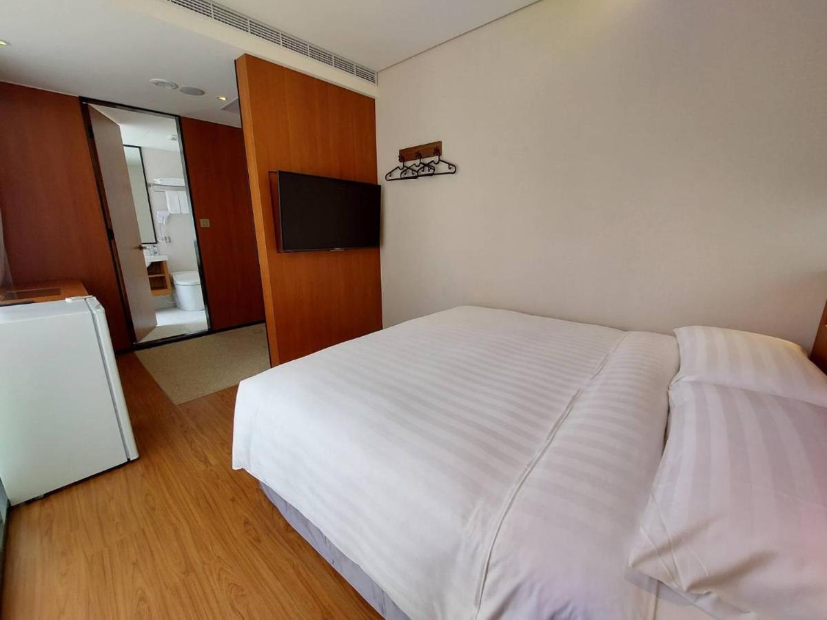 盤古捷旅 - Panco Hotel Taipei Exterior photo